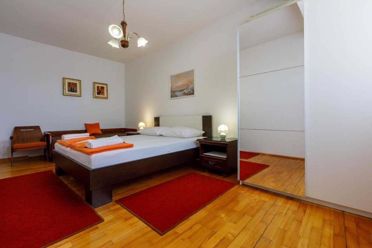 Apartment Danica *